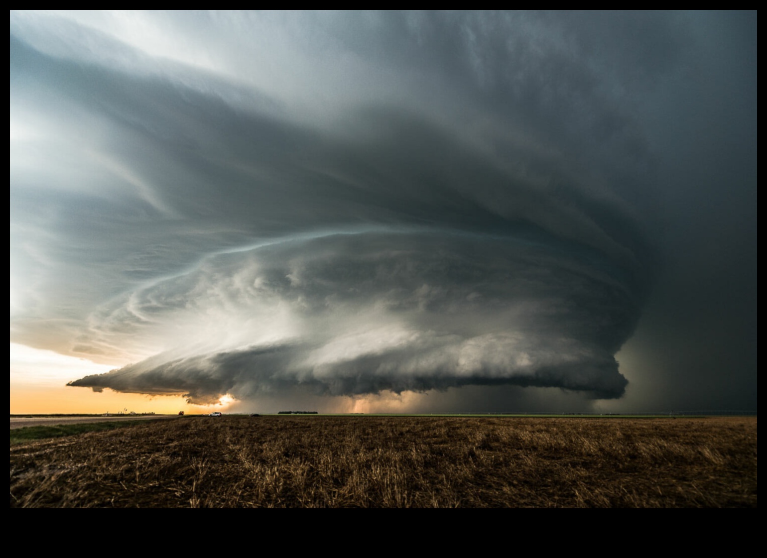 Cer furtunos Cum să surprindeți drama condițiilor înnorate 3 Cer furtunos: tehnici de captare a dramei în condiții înnorate