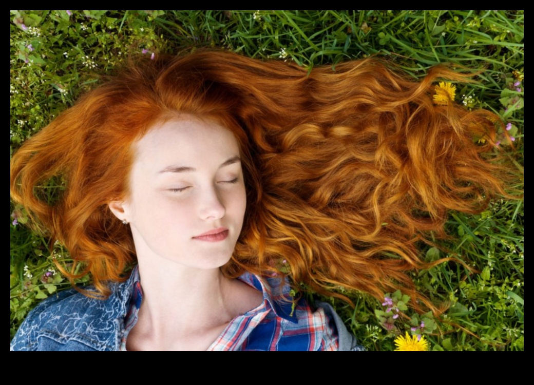 Foc și gheață O abordare îndrăzneață și echilibrată a părului roșu 4 Foc și gheață: Echilibrarea roșiilor îndrăznețe cu tonuri subtile auburn