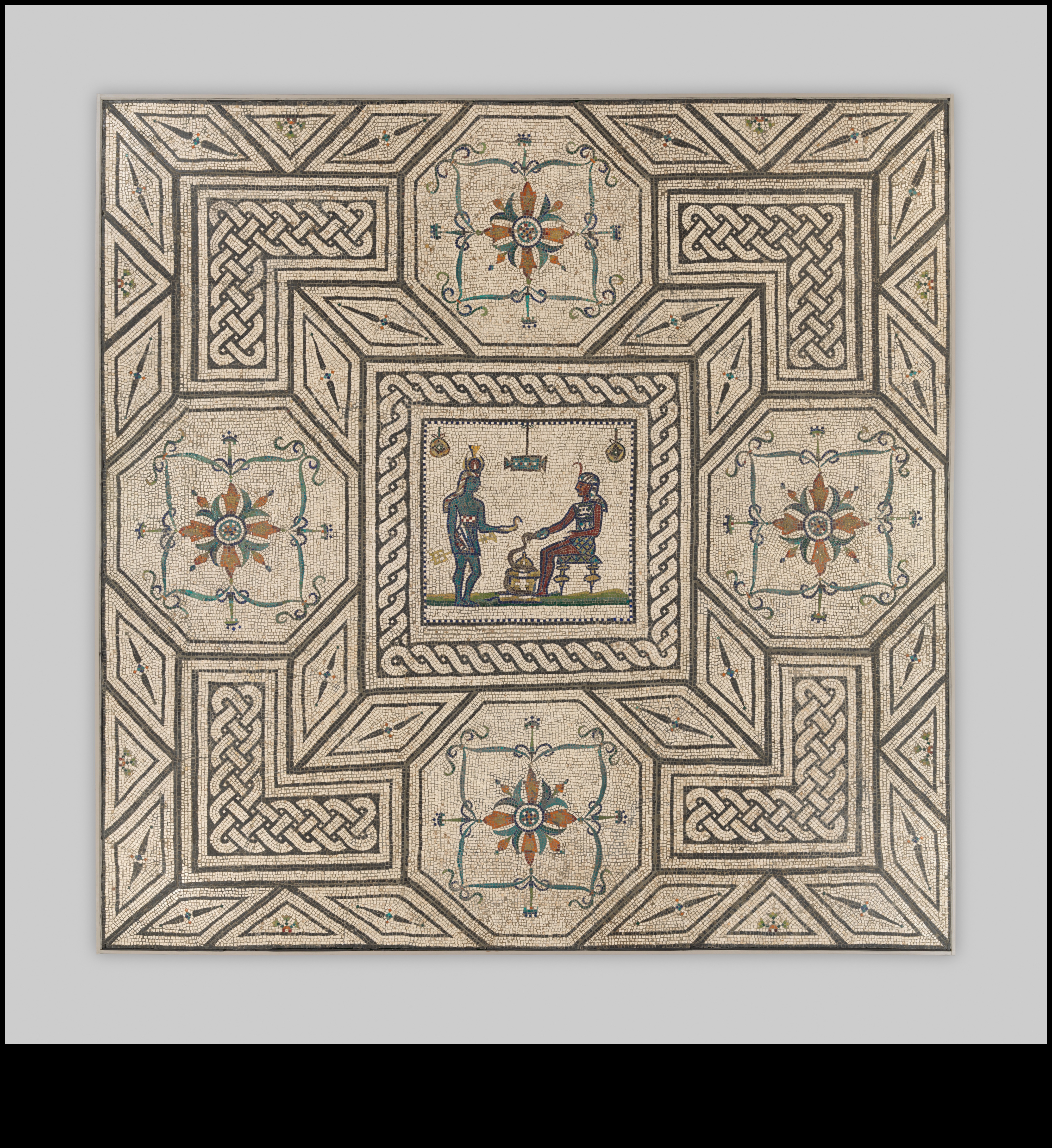 Mozaice metropolitane: creație artistică arhitecturală