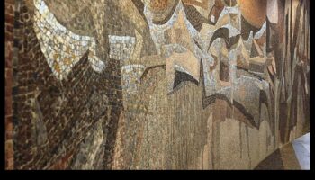 Mozaice metropolitane: creație artistică arhitecturală